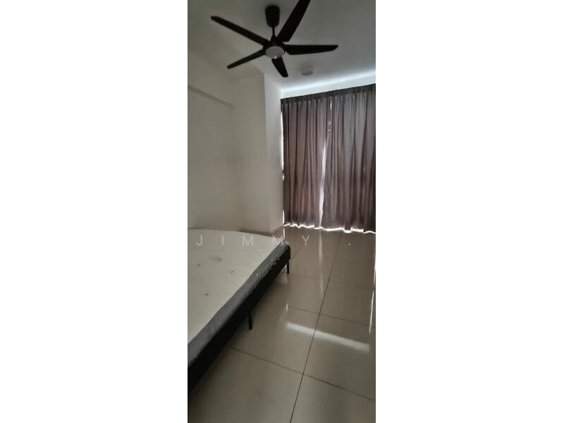 Untuk Disewa - The M @ Medini Macrolink