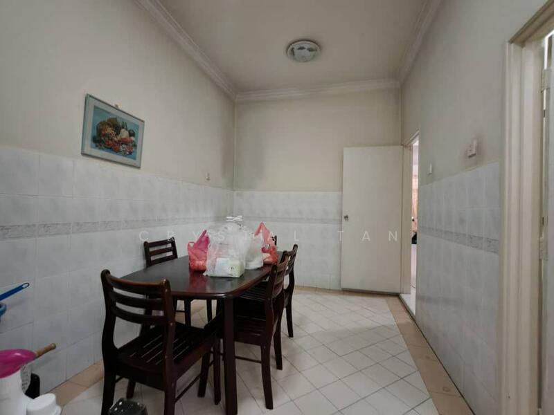 2-storey Terraced House for Sale in Taman Seri Orkid (Skudai) - Crystal Tan - Dining Room - PropertyGuru.com.my