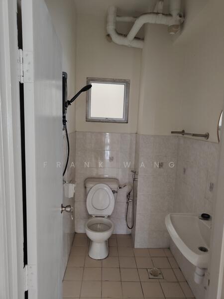 Untuk Disewa - Ridzuan Condominium