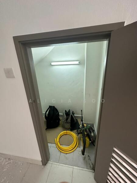 2-storey Terraced House for Rent in Kota Damansara (Selangor) - Alicia Soo - Entrance - PropertyGuru.com.my