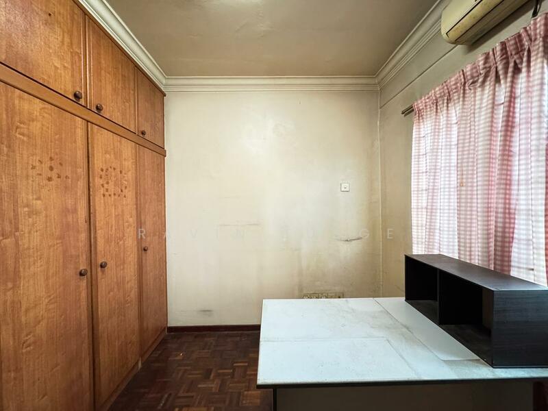 Condominium for Sale at Sri Suajaya Condominium - Ravin Judge - Bedroom - PropertyGuru.com.my