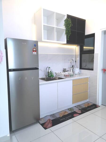 Vertu Resort untuk Untuk Disewa - RM 2,200 /bulan, Mac 2026 - Kitchen - PropertyGuru.com.my