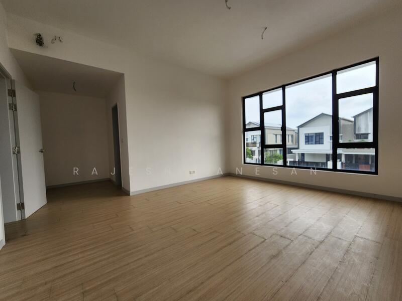 Semi-Detached House for Sale in Kota Emerald (Rawang) - Rajesh Kanesan - Living Room - PropertyGuru.com.my