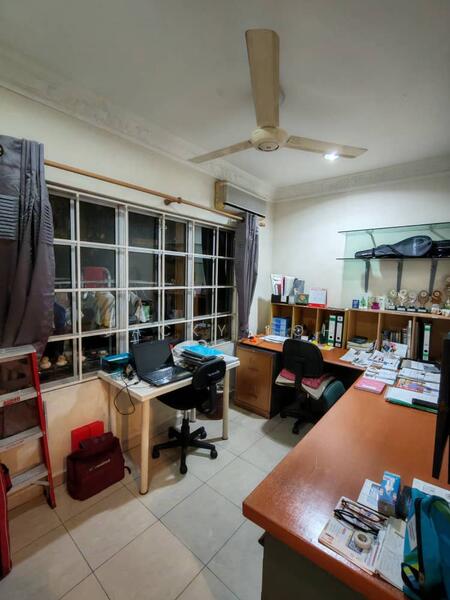 Rumah Teres 2 Tingkat untuk Dijual di Seksyen 9 (Shah Alam) - Jacky Loh - Study - PropertyGuru.com.my