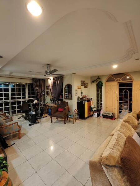 Rumah Teres 2 Tingkat untuk Dijual di Seksyen 9 (Shah Alam) - Jacky Loh - Living Room - PropertyGuru.com.my