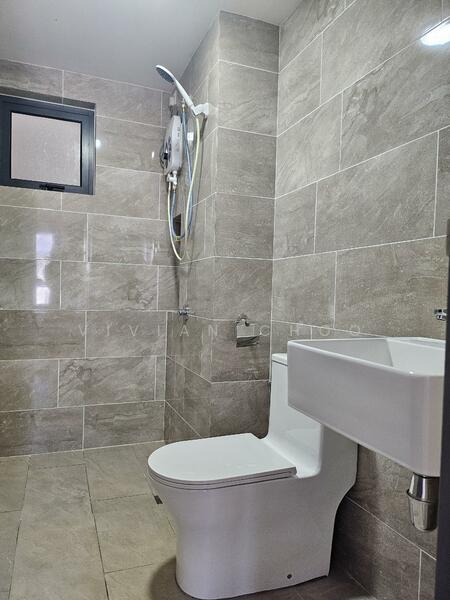Servis Apartment untuk Disewa di M Arisa - Vivian Choo - Bathroom - PropertyGuru.com.my