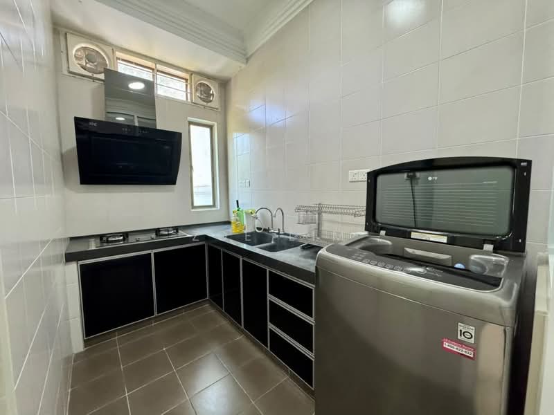 Rumah Kluster untuk Dijual di Horizon Hills (Iskandar Puteri (Nusajaya)) - Zoe Lim - Kitchen - PropertyGuru.com.my