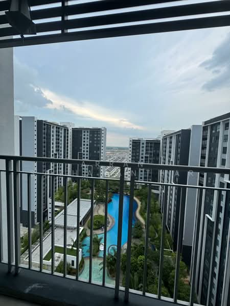 Servis Apartment untuk Disewa di Maya Bay Residences @ Gamuda Cove - Arran Sathananthar - View - PropertyGuru.com.my