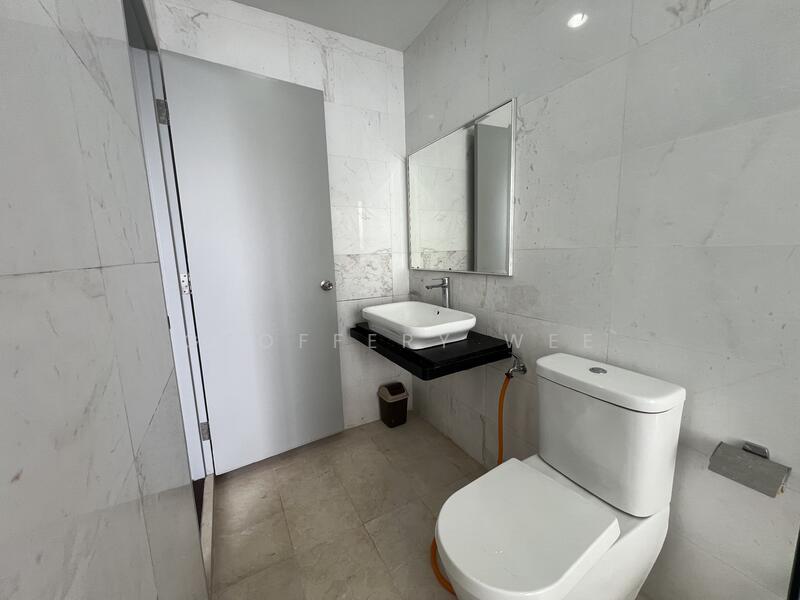 Condominium for Rent at Silverscape Residences - Geoffery Wee - Bathroom - PropertyGuru.com.my