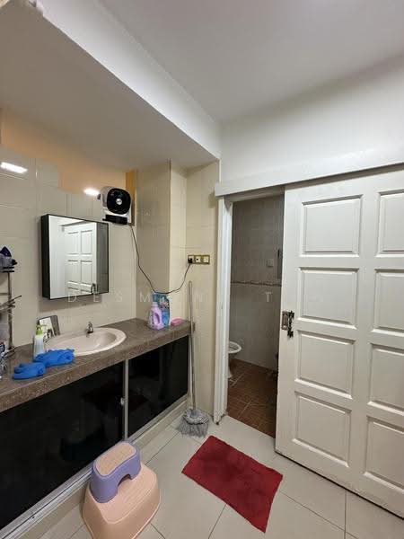 2-storey Terraced House for Sale in Taman Mayang (Petaling Jaya) - Desmond Tan - Bathroom - PropertyGuru.com.my