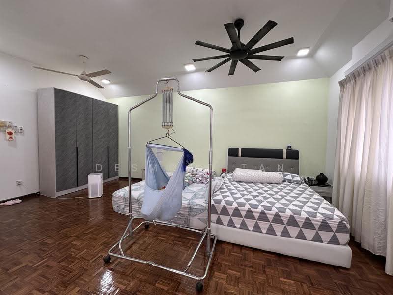 2-storey Terraced House for Sale in Taman Mayang (Petaling Jaya) - Desmond Tan - Bedroom - PropertyGuru.com.my