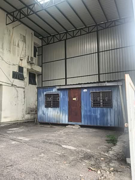 Factory for Rent in Taman Perindustrian Cemerlang (Ulu Tiram) - Jesmond Lee - Exterior - PropertyGuru.com.my