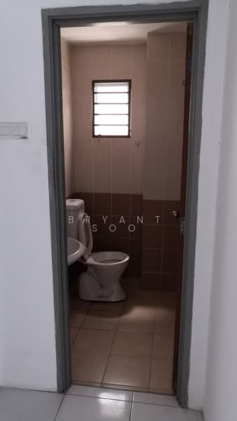 Apartment for Sale at Suria Court - Bryant Soo - Bathroom - PropertyGuru.com.my