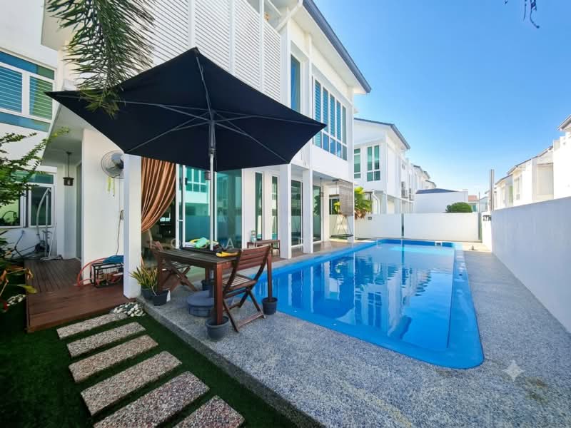 Semi-Detached House for Sale in Bandar Sri Sendayan (Negeri Sembilan) - Iqbal Rafei - Exterior - PropertyGuru.com.my