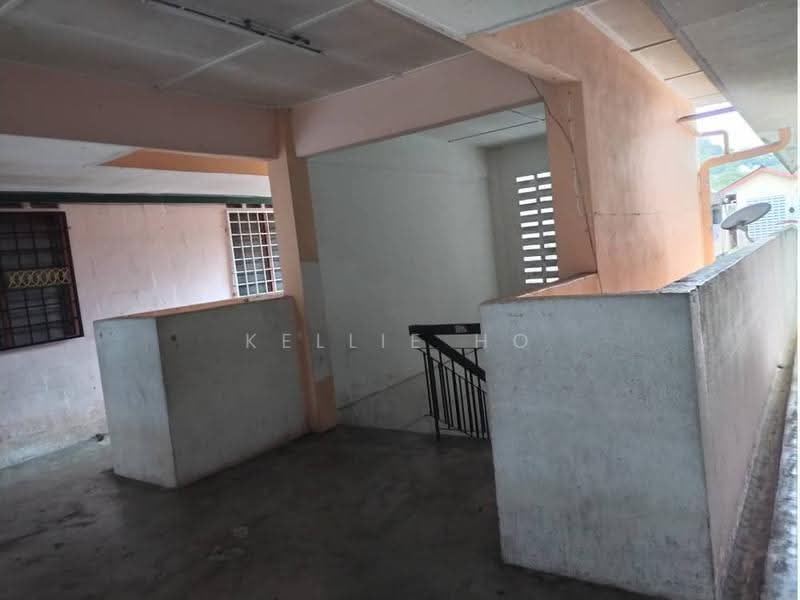 Pangsapuri untuk Dijual di Melur Apartment - Kellie Ho - Corridor - PropertyGuru.com.my