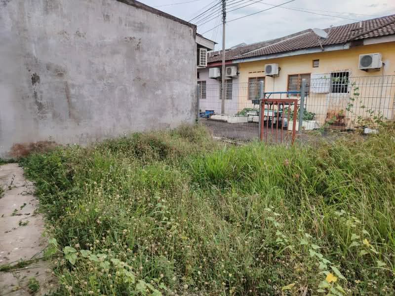 Rumah Teres 2 Tingkat untuk Dijual di Taman Seri Telok Emas (Telok Mas) - Nicole Yeo - Exterior - PropertyGuru.com.my