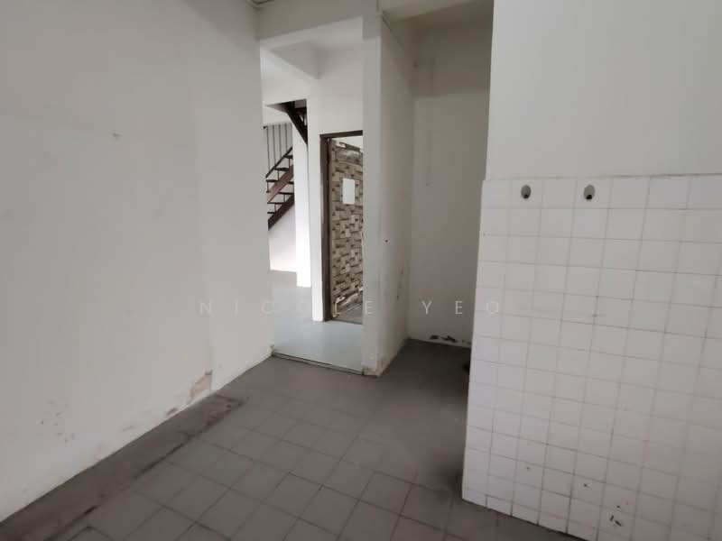 Rumah Teres 2 Tingkat untuk Dijual di Taman Seri Telok Emas (Telok Mas) - Nicole Yeo - Interior - PropertyGuru.com.my