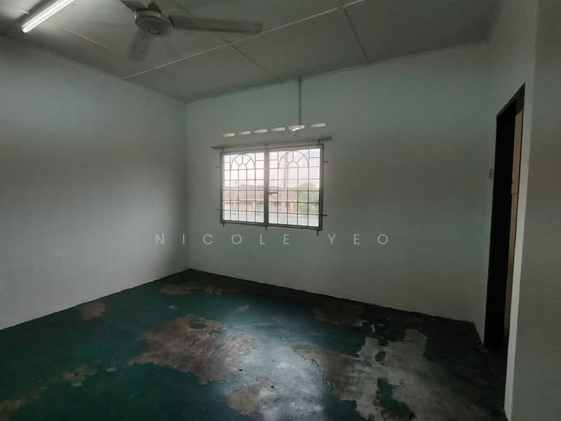 Rumah Teres 2 Tingkat untuk Dijual di Taman Seri Telok Emas (Telok Mas) - Nicole Yeo - Interior - PropertyGuru.com.my