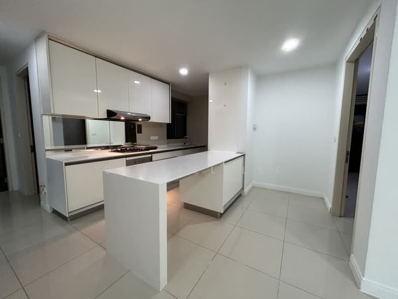Service Residence for Sale at Setia SKY Residences - Shariel Lee - Kitchen - PropertyGuru.com.my