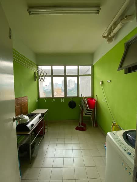 Kediaman Servis untuk Dijual di D'Alamanda - Bryant Soo - Interior - PropertyGuru.com.my