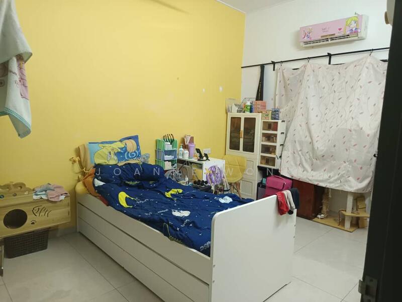 Flat for Sale at Taman Batu - Joanne Wong - Bedroom - PropertyGuru.com.my