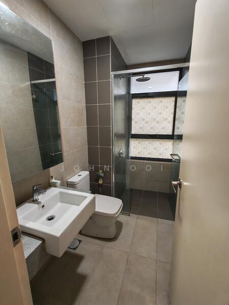 Lakeville Residence untuk Untuk Disewa - RM 2,000 /bulan, Mac 2026 - Bathroom - PropertyGuru.com.my