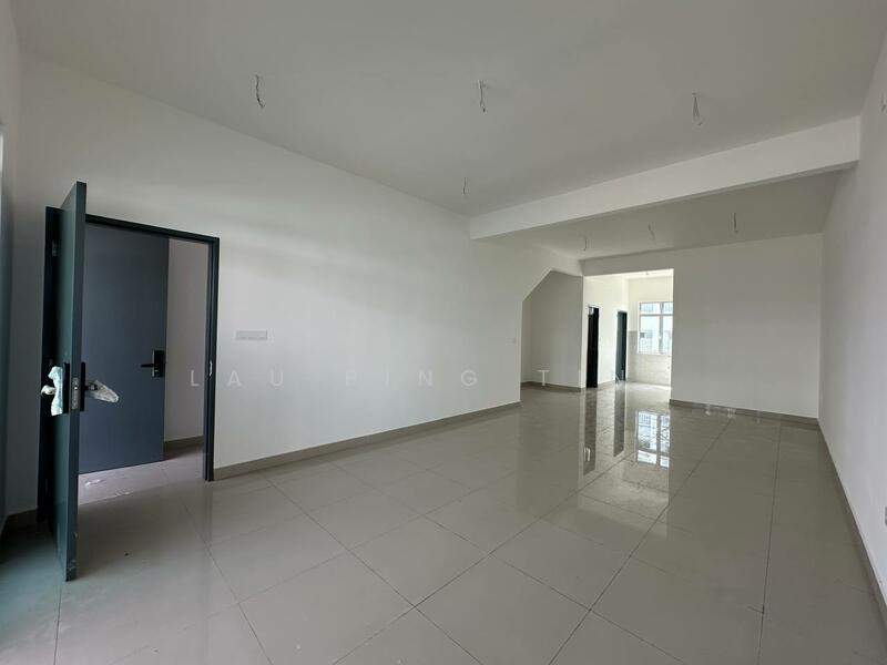 2-storey Terraced House for Sale in Johor Bahru (Johor) - Lau Ping Ting - Living Room - PropertyGuru.com.my