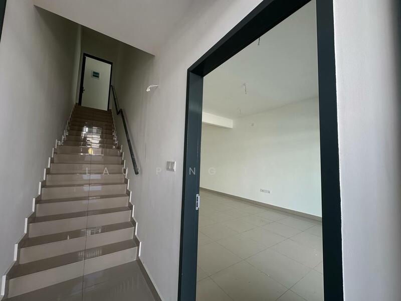 2-storey Terraced House for Sale in Johor Bahru (Johor) - Lau Ping Ting - Entrance - PropertyGuru.com.my
