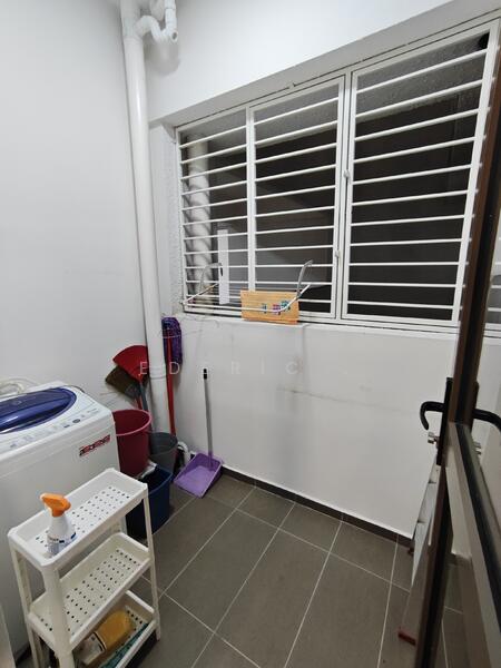 Condominium for Rent at Skycube - Ederic . - Washing area - PropertyGuru.com.my
