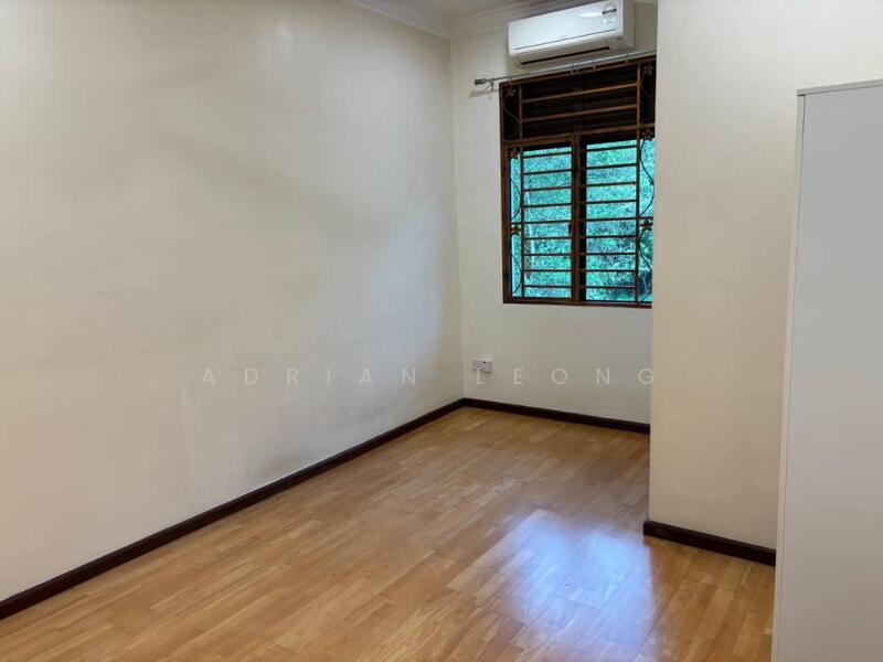 2-storey Terraced House for Sale in Bandar Kinrara (Selangor) - Adrian Leong - Second room - PropertyGuru.com.my