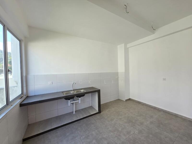 Rumah Teres 3-Tingkat untuk Dijual di Kampung Kuala Muda (Balik Pulau) - Nick Lim - Kitchen - PropertyGuru.com.my