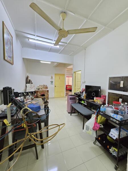 1-storey Terraced House for Sale in Taman Kancing Jaya (Rawang) - Eugene Choo - Living Room - PropertyGuru.com.my