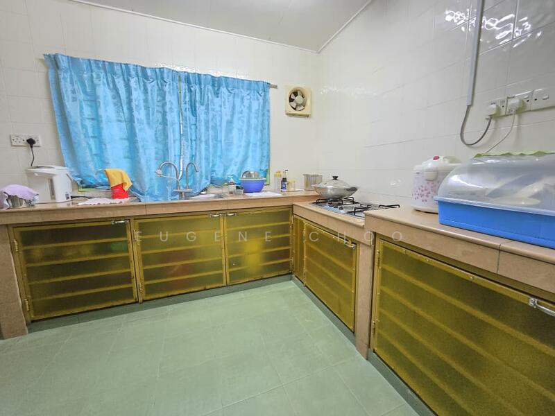 1-storey Terraced House for Sale in Taman Kancing Jaya (Rawang) - Eugene Choo - Kitchen - PropertyGuru.com.my