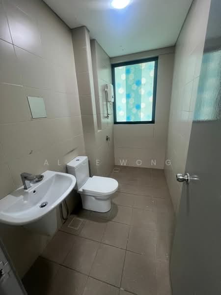 Service Residence for Rent at i-SOHO @ i-City - Alice Wong - Bathroom - PropertyGuru.com.my