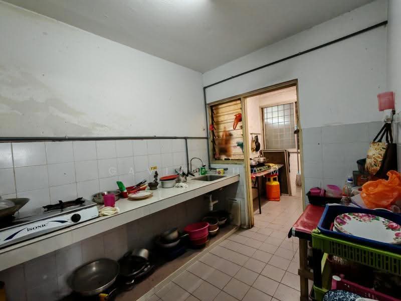 Kondominium untuk Dijual di De Tropicana - Gavin Tham - Kitchen - PropertyGuru.com.my