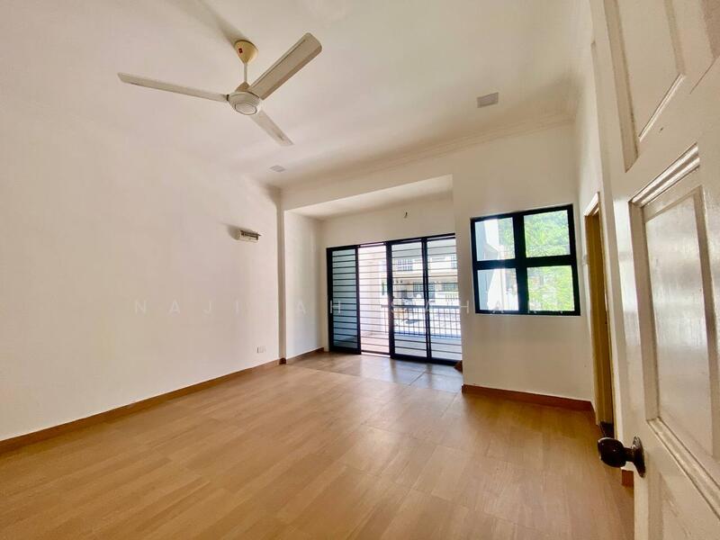 For Sale - Taman Koperasi Cuepacs