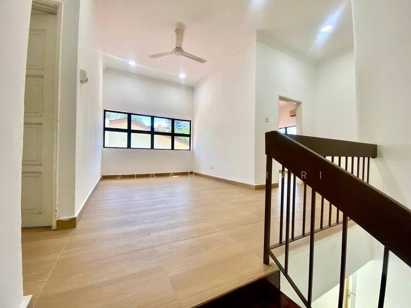 For Sale - Taman Koperasi Cuepacs