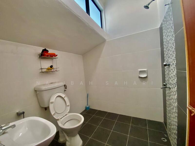 For Sale - Taman Koperasi Cuepacs