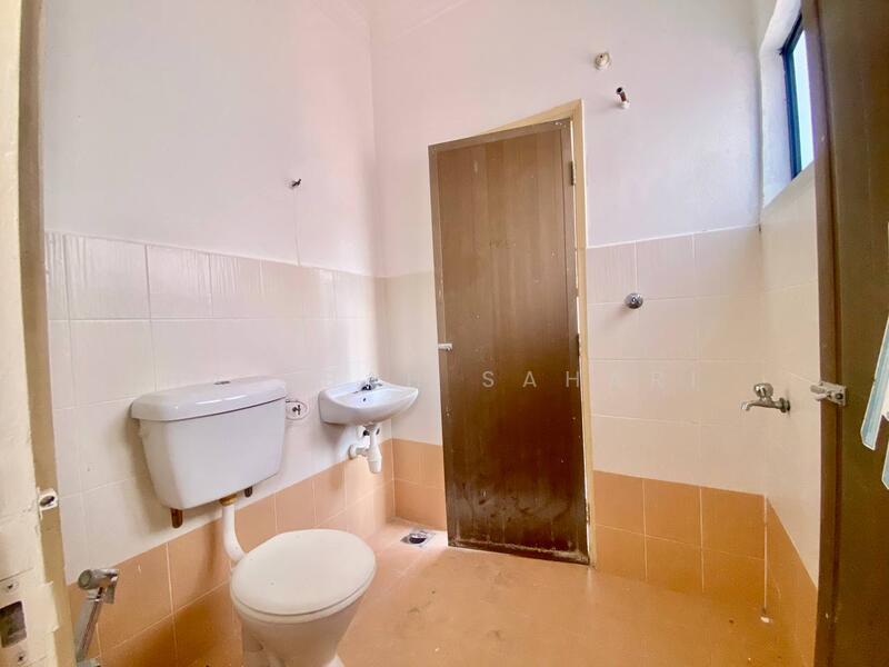 For Sale - Taman Koperasi Cuepacs