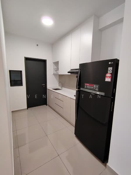 Service Residence for Rent at D'Quince Residences - Venesa Tan - Kitchen - PropertyGuru.com.my
