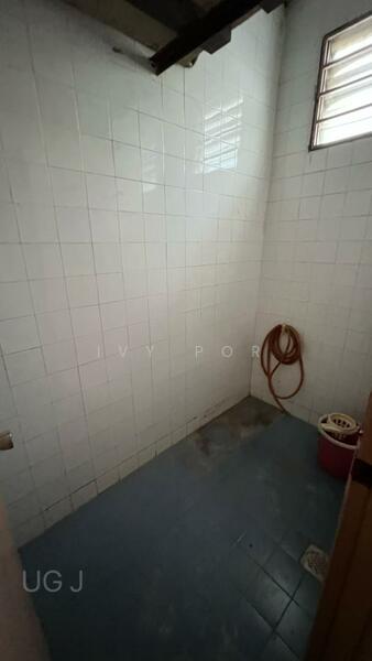 Shop for Rent in Taman Bayu Perdana (Klang) - Ivy Por - Interior - PropertyGuru.com.my