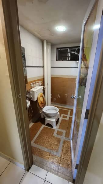 Condominium for Sale at Pangsapuri Saujana Gombak - Ganabathi A/L Ramachandran - Bathroom - PropertyGuru.com.my