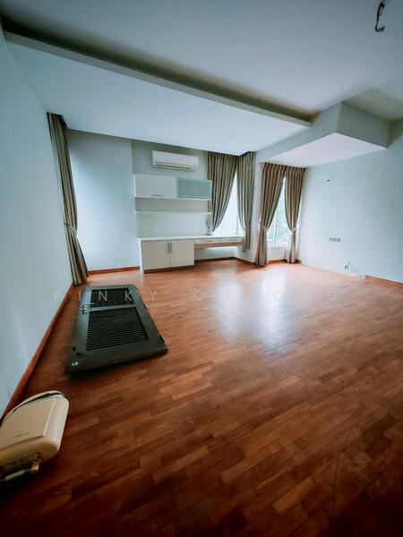 Untuk Disewa - valencia