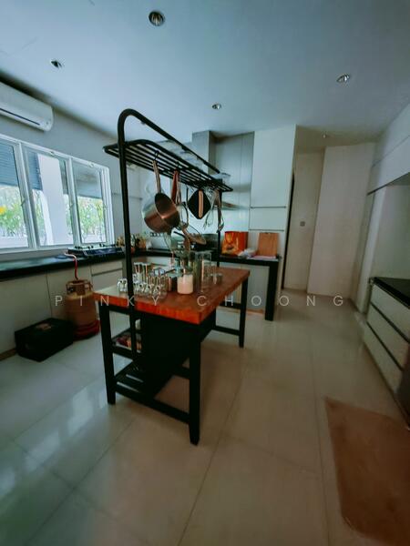 Untuk Disewa - valencia