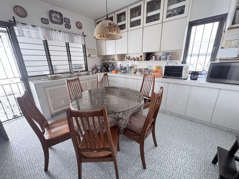 SS 21, Damansara Utama Petaling Jaya untuk Untuk Dijual - RM 2,500,000, Apr 2026 - Kitchen - PropertyGuru.com.my