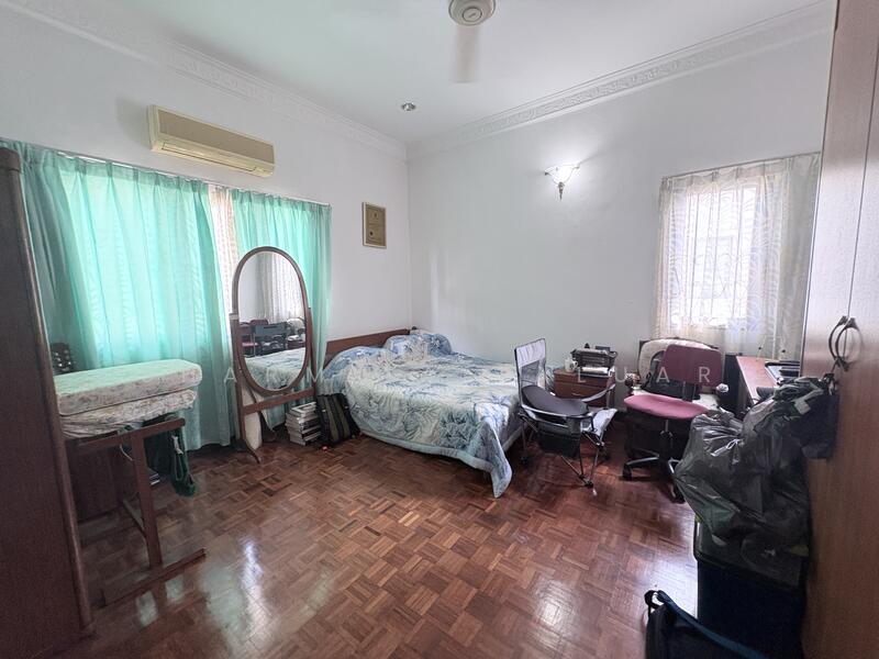 SS 21, Damansara Utama Petaling Jaya untuk Untuk Dijual - RM 2,500,000, Apr 2026 - Bedroom - PropertyGuru.com.my