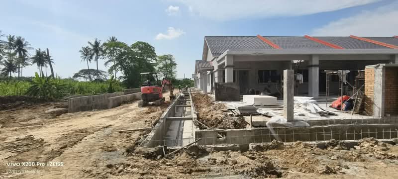 1-storey Terraced House for Sale in Taman Kelana (Kapar) - Salam . - Exterior - PropertyGuru.com.my