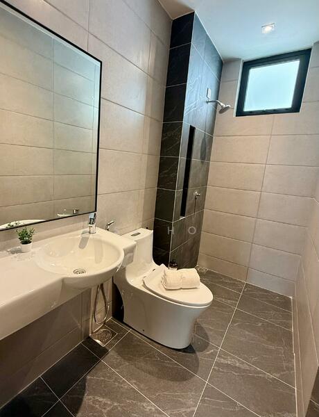 D'Hazelton - Bathroom