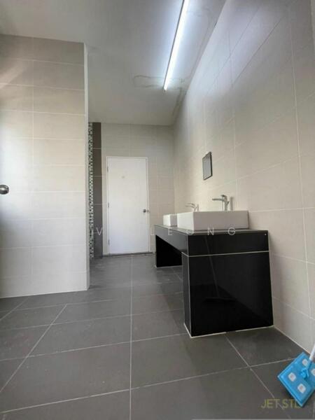Cluster House for Sale in Setia Utama (Setia Alam) - Steve Leong . - Bathroom - PropertyGuru.com.my