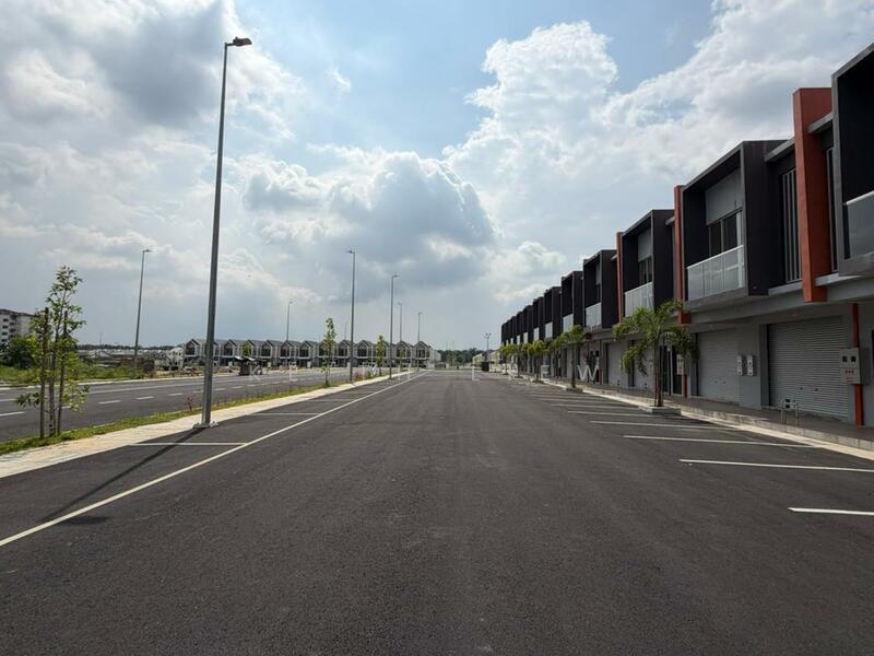 Kedai untuk Dijual di Dengkil (Selangor) - Keith Liew - Exterior - PropertyGuru.com.my